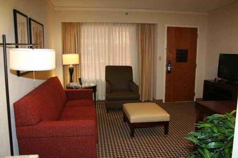 Embassy Suites By Hilton Atlanta Perimeter Center Ngoại thất bức ảnh